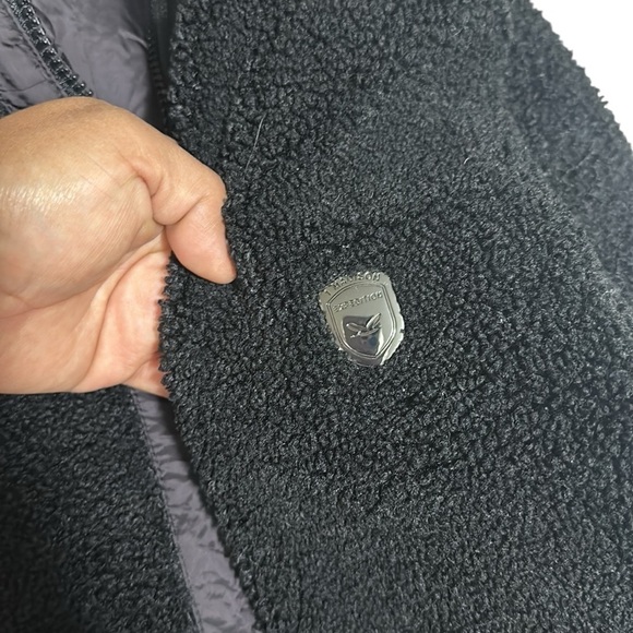 1 Madison Expedition Women's Jacket Size L Black Fuzzy Zipped Hoodie Insulated - Picture 11 of 14